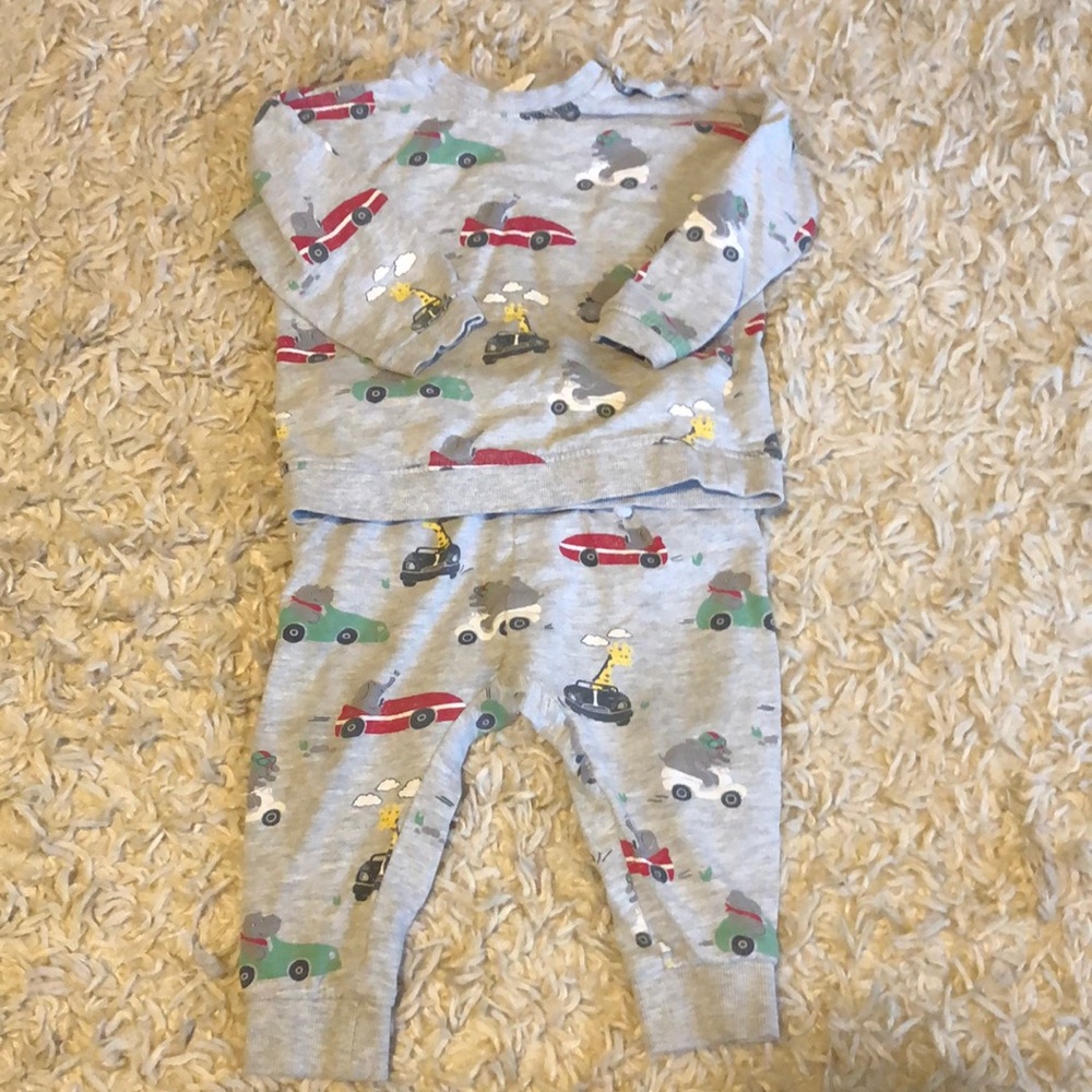 H&M 18 Month Printed Sweatsuit